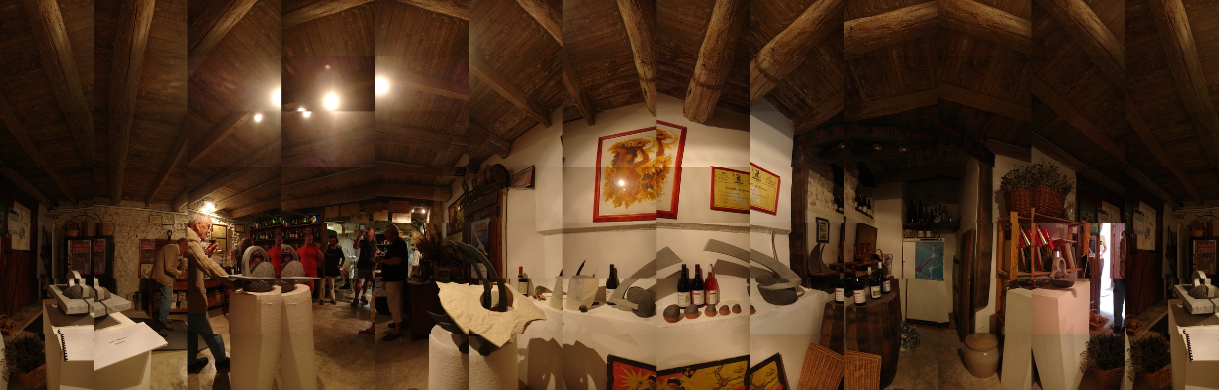 20060812_grillon_b_185x110_crop_99x218_offset_0_recopie_1.jpg